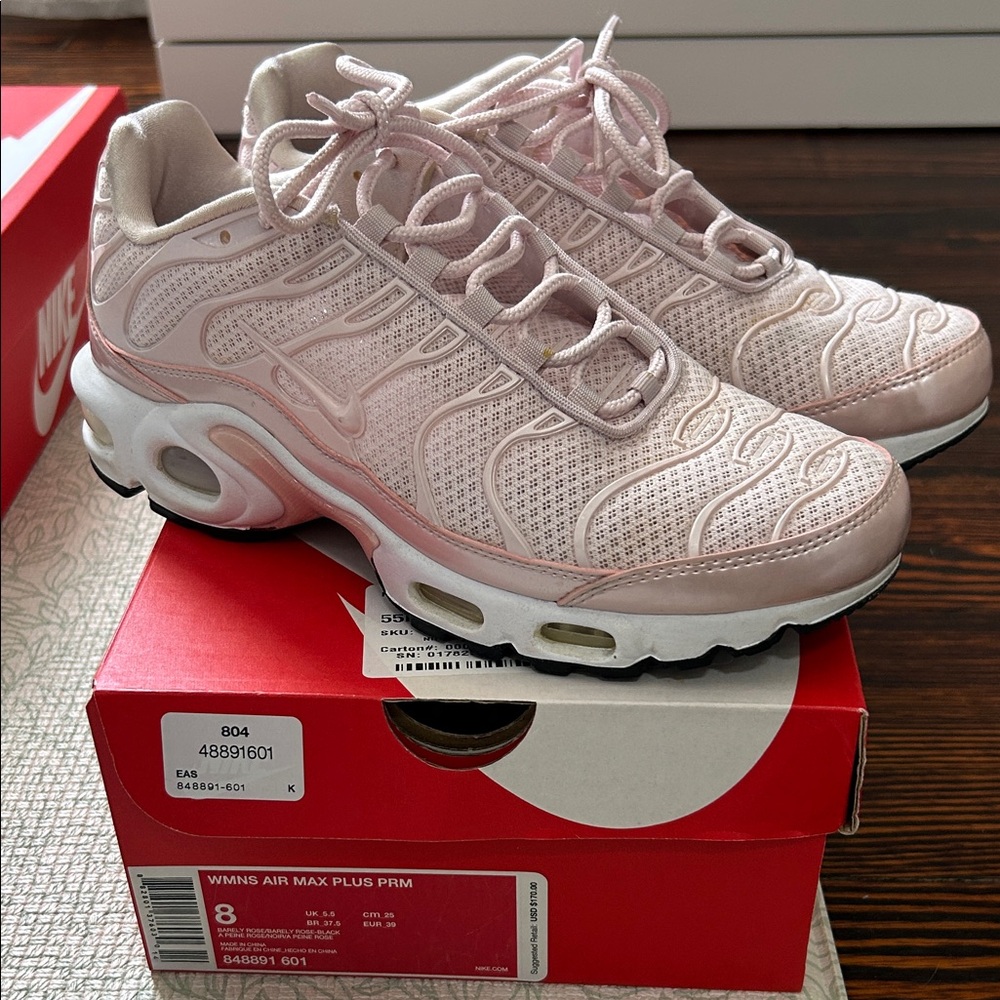 Nike Women's Air Max Plus Light Pink Sneakers